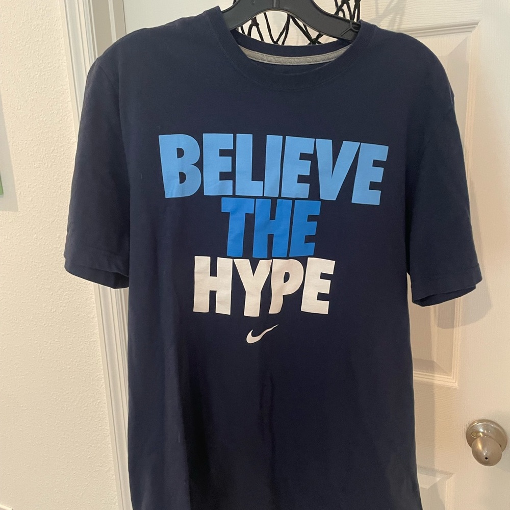 Nike Navy Blue Graphic T-Shirt
